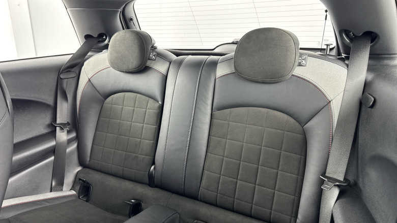 MINI Hatchback 1.5 Cooper Sport 3dr Petrol Hatchback